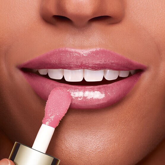 LIP COMFORT OIL 02